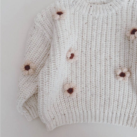 Toddler Chunky Sweater. Floral. 2T - Picture 3 of 3